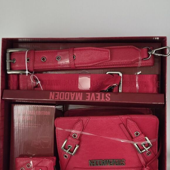 Steve Madden Bag Special Edition Red Evelyn Gift Set Purse 2 Bag Straps Wallet - Picture 10 of 15